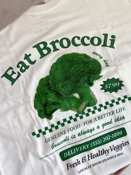 camiseta broccoli off white