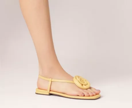 sandália slim flor amarela
