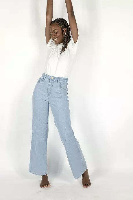 calça jeans wide