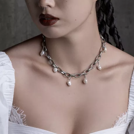 SOVEREIGN. Ornate Link Pearl Collar - Silver – REGALROSE