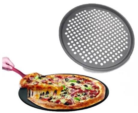 Forma Pizza Antiaderente Assadeira C/ Furos Aço Carbono 31cm Cor Cinza | Frete grátis