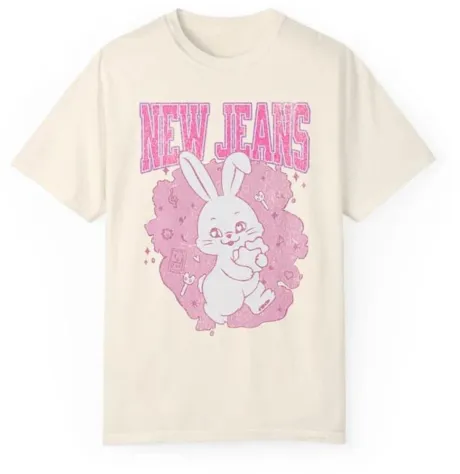 Camiseta Básica NewJeans