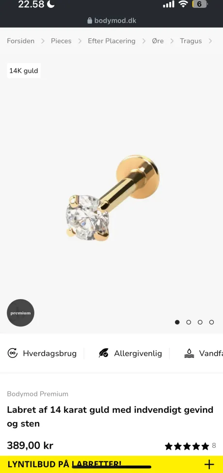 Tragus piercing