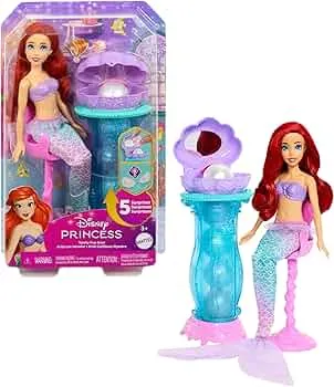 Mattel Disney-Princess-Spielzeuge, Schminkmuschel Meerjungfrau-Arielle-Modepuppe mit Abnehmbarer Schwanzflosse, Schminktisch mit 5 wiederholbaren Pop-up-Überraschungen und 5 Accessoires, JBF86: Amazon.de: Spielzeug