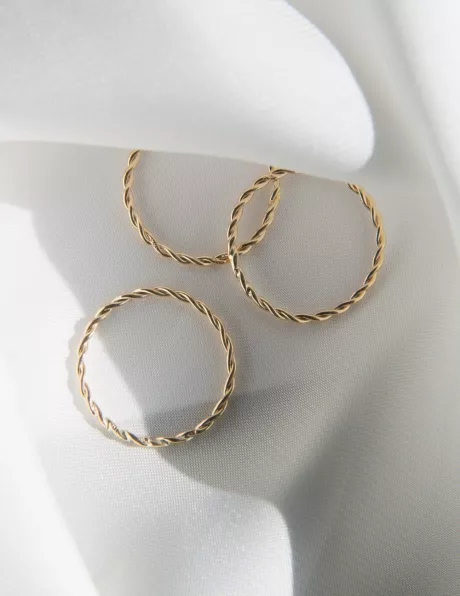 Fine Twisted Ring - 14K Yellow Gold - Norrfolks