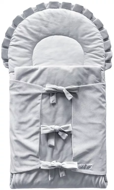Babyschlafsack ‚Cuddly’ mit Rüschen Samt – District for Kids